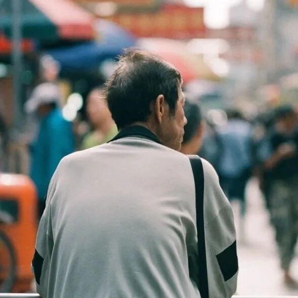 文学大赛一等奖作品《“窝囊”的父亲》，看哭了无数人！