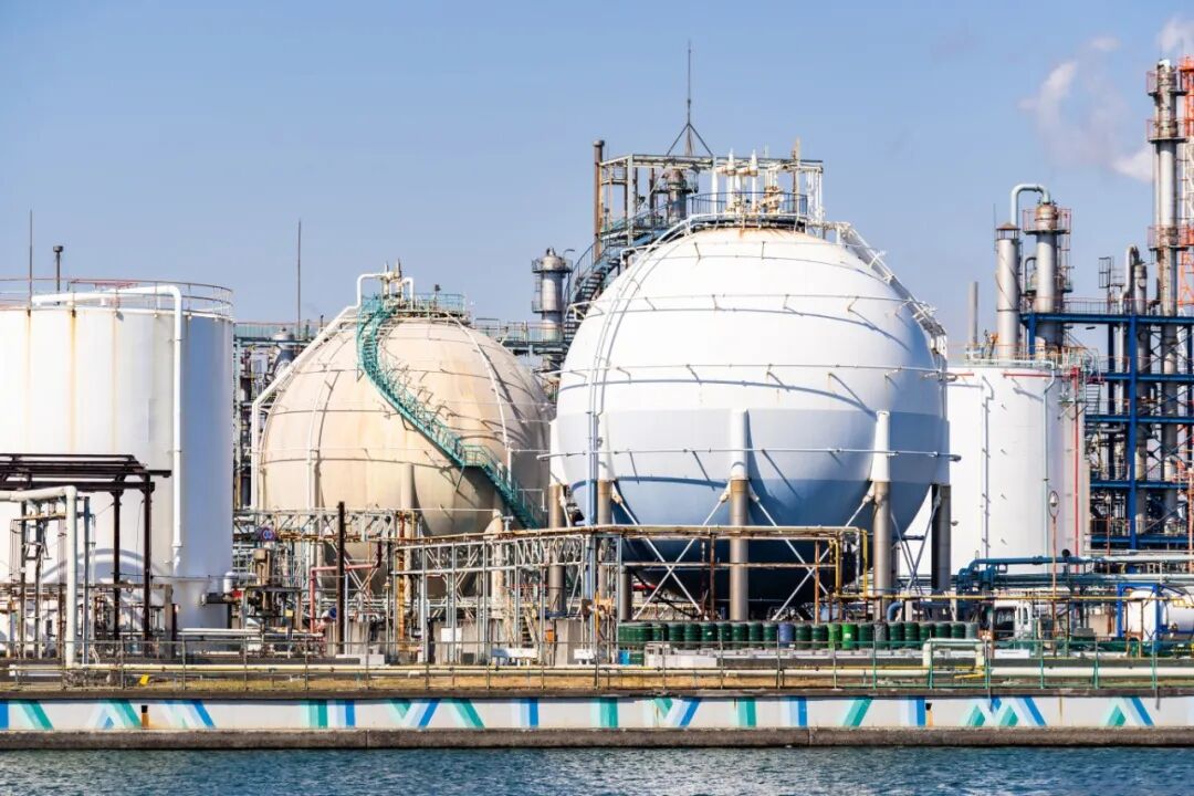 抗燃液压油｜在那些&ldquo;怕火&rdquo;的地方，统一加威已经守护了多年