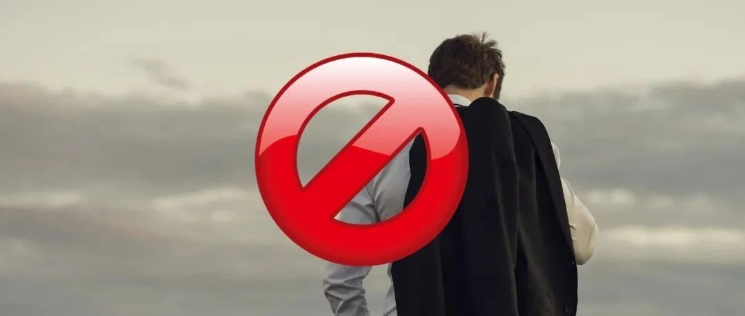 “郭老师”被封杀后，又一“顶流”被永久封禁：潮水的方向，真的要变了