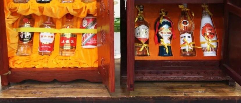 1499元老酒卖300元？茅台镇年份酒里的“小九九”