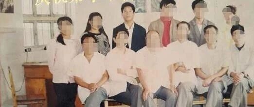 【8点见】“山东环卫工被顶替教师岗26年”？官方调查结果来了！