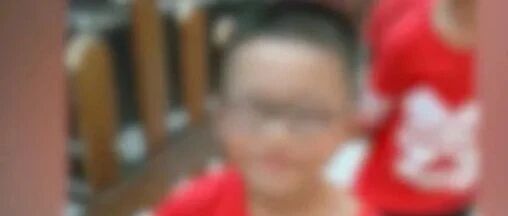 【8点见】精神病男子电梯内砍死8岁男童，去年曾砍伤女同学获缓刑