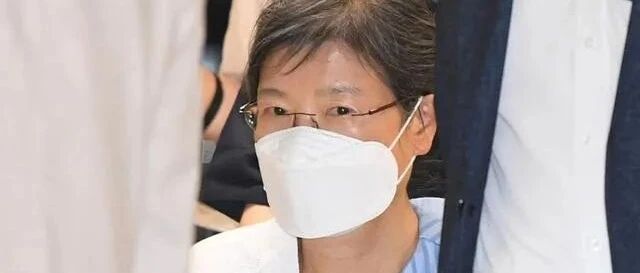 【8点见】朴槿惠已出狱