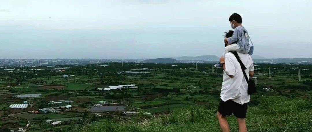 童颜美男！出道17年演技实力派，迎娶SM元祖女爱豆，如今家庭幸福美满