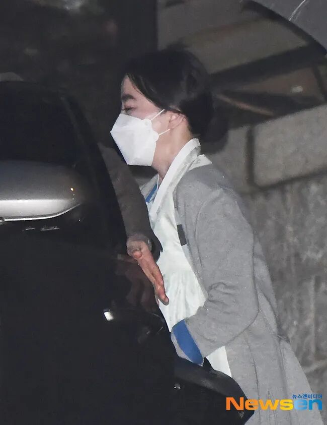 有得就有失 韩国著名主播嫁入豪门 谨遵财阀家族 七戒律 生活15年 柠檬资讯