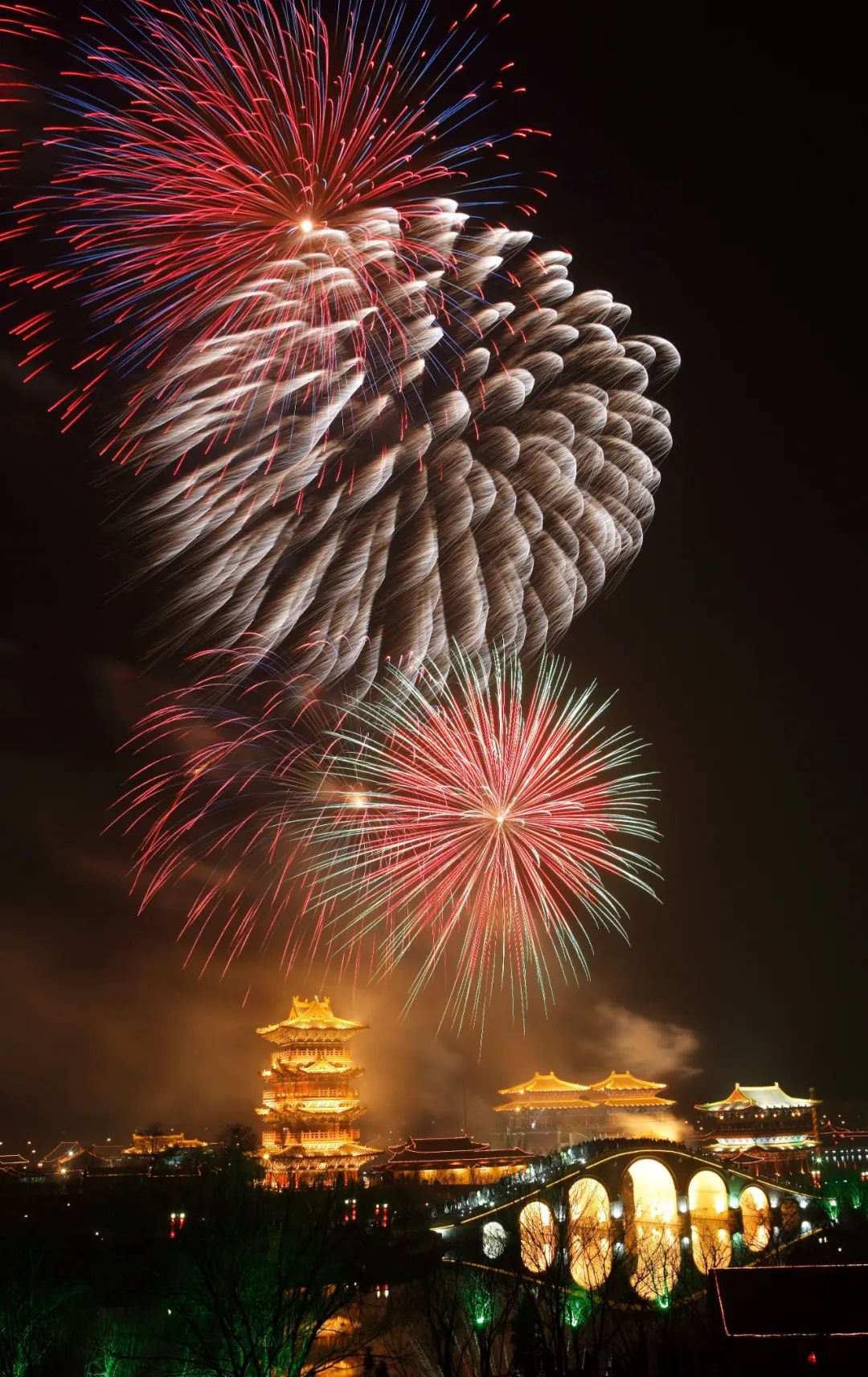 河南春节去哪里(河南春节去哪里玩又便宜又好玩)
