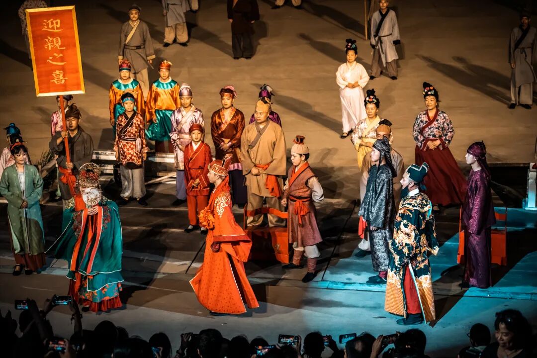 如果最近的你在追《梦华录》,对北宋东京,对宋朝,对宋文化产生了向往