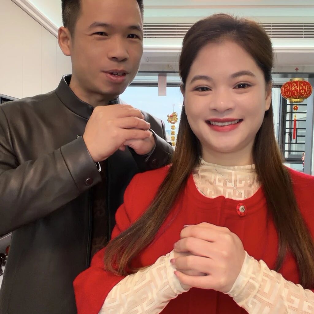 成哥芳妹夫妻