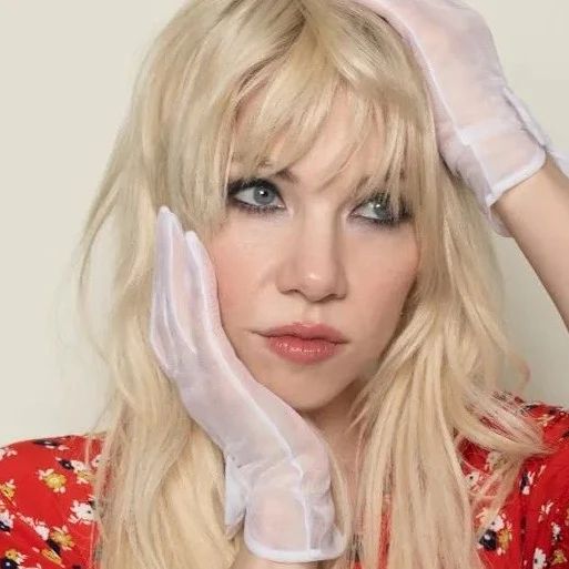 Carly Rae Jepsen announces new album out July 28th.