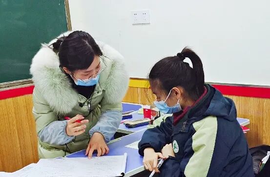 元调签约不够可靠？中考高分才是王道！初三寒假二期班火热报名中