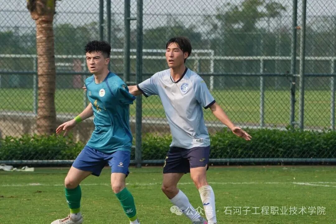 荣耀归来！我院足球队勇夺全国总决赛亚军，为兵团校园足球再添殊荣