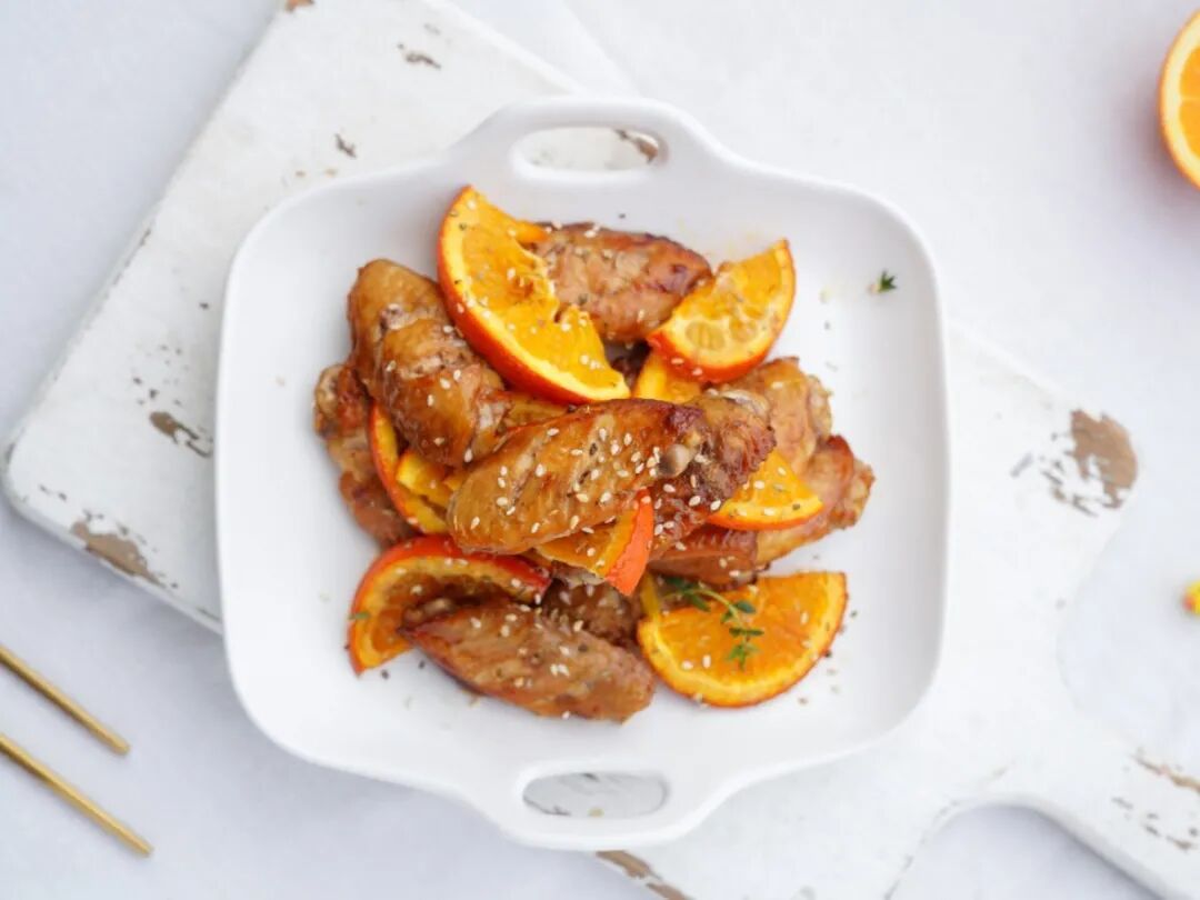 鲜嫩多汁无油低卡工作日的懒人料理就做它橙香鸡翅