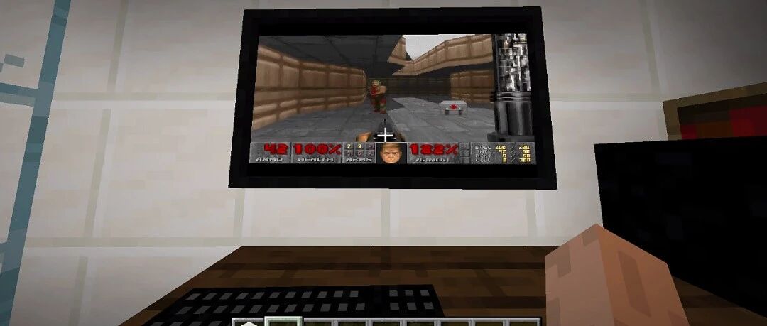 真·我的世界！在游戏中组建Windows 95电脑，还能玩Doom游戏