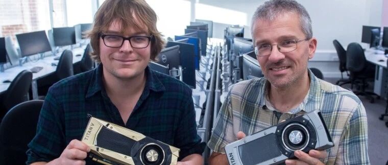 一块GPU模拟猴子大脑，普通台式机变超算，英国大学研究登上Nature子刊