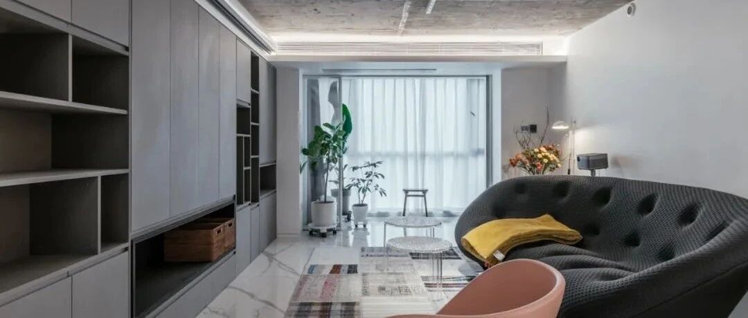 105m²复式学区房，拥有三个卧室、两个书房、两个衣帽间......功能规划做到了极致！