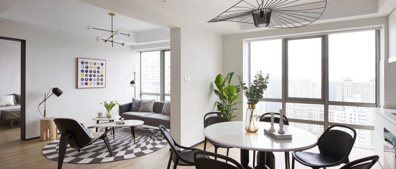 时尚博主的140㎡黑白公寓，开启浪漫二人世界