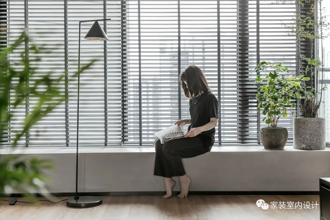 160㎡沉寂雅致三居,只看一眼就沦陷的“工业裸感”设计 !-微信头条网 160㎡沉寂雅致三居,只看一眼就沦陷的“工业裸感”设计 !