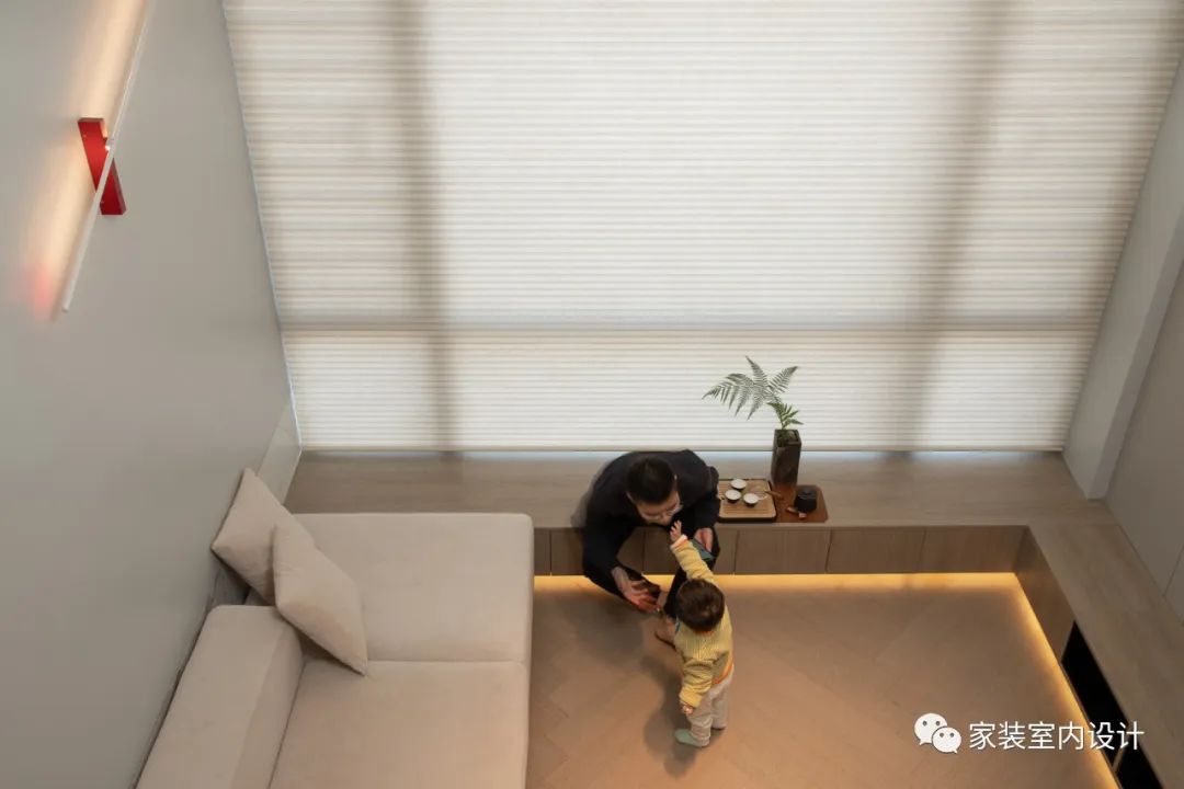 89㎡常规两居，变身为带夹层+主卧套房的大气舒适栖居之所！