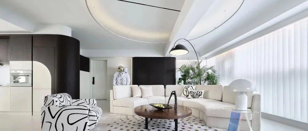 现代简约、时尚个性的三居室，公共区域开阔大气，私人区域温馨宁静