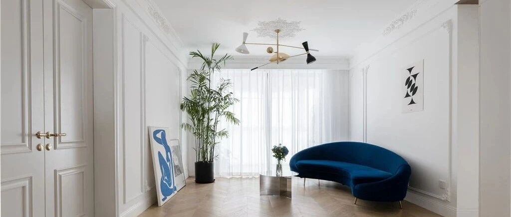 153㎡温暖时髦轻法式婚房，精致优雅的线条和灵动唯美的配色，为整体设计加分！