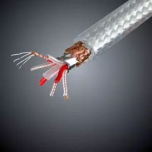 说说音响和耳机的线材——铜和银