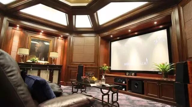 音樂噪音太大吵到家人和鄰居怎么辦，家庭影院怎么做隔音吸音？