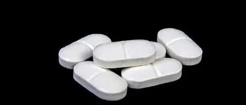 JNCI：阿司匹林或会增加晚期老年癌症患者疾病进展和过早死亡的风险