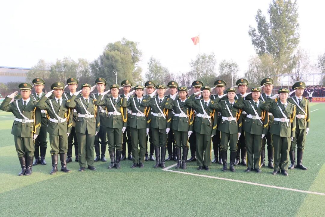 以青春之热血 护国旗之荣光——记同华国旗护卫队