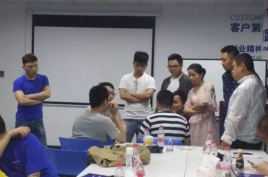 快麦俱乐部第七期 解决你的电商六大痛点？掌柜们都说：“很真实！”