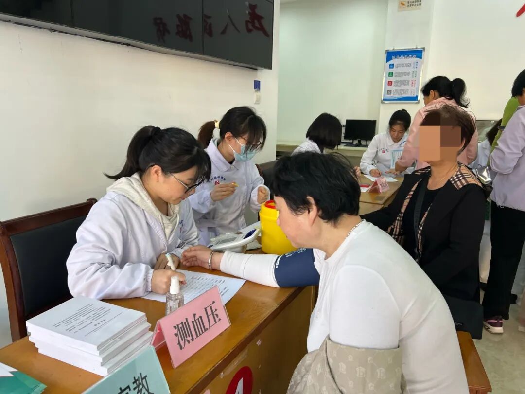 乳腺数字片查什么浙江省数理医学学会乳腺数字健康管理专业委员会“2026年肿瘤防治宣传周公益行动”圆满举行_https://www.jmylbn.com_新闻资讯_第4张