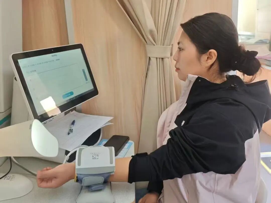 乳腺数字片查什么浙江省数理医学学会乳腺数字健康管理专业委员会“2026年肿瘤防治宣传周公益行动”圆满举行_https://www.jmylbn.com_新闻资讯_第7张