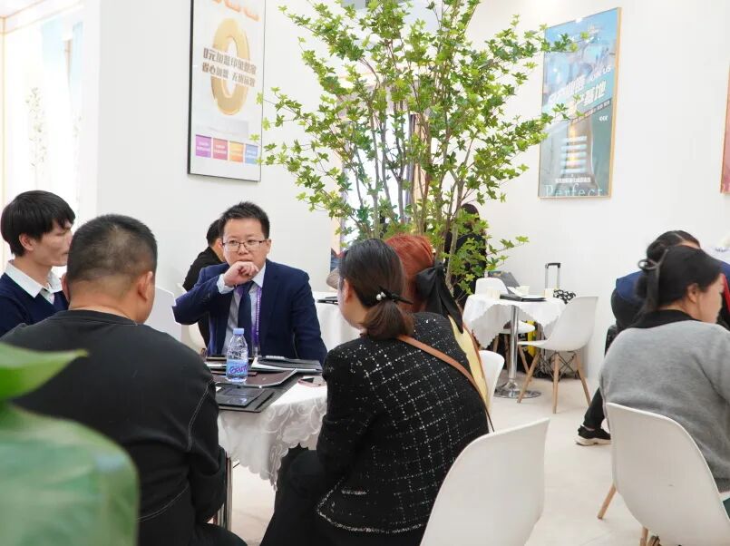 领势全案 家居摩范｜摩力克2024品牌盛典圆满收官