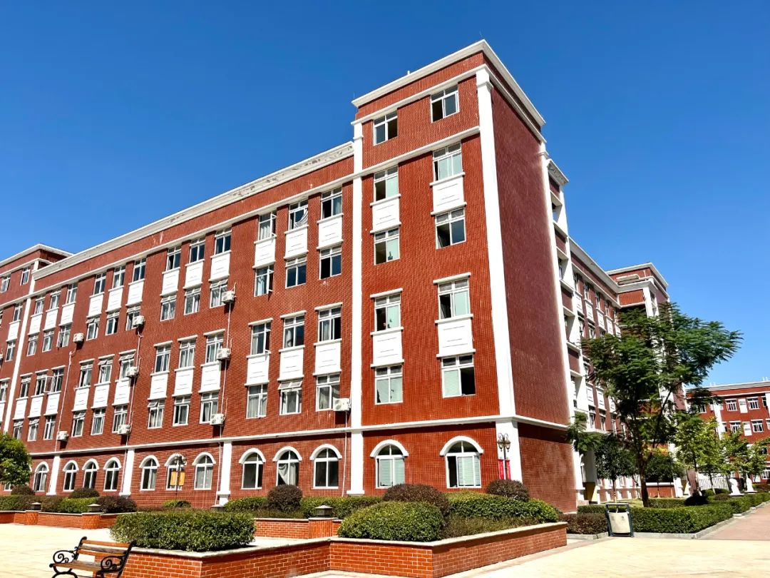 重庆市国维外国语学校2023年春季招收少量优秀学子 重庆市国维外国语学校2023年春季招收少量优秀学子