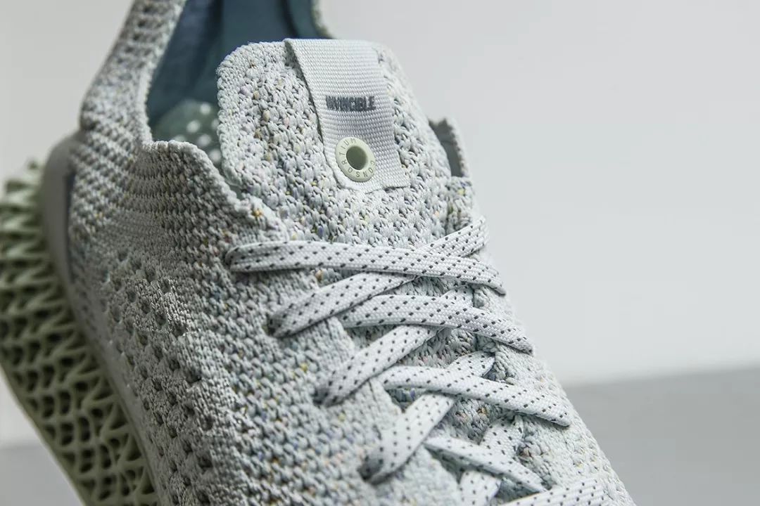 Invincible cheap adidas 4d