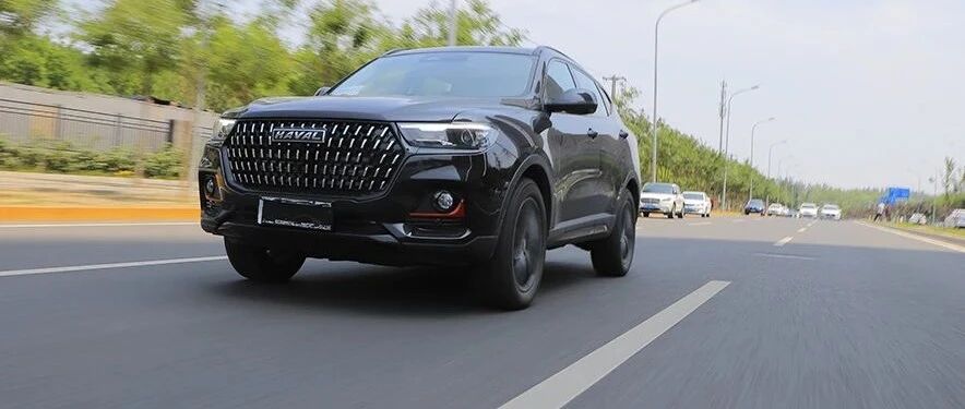 【鹏哥聊车】历久弥新、神车是如何炼成的？ 试驾哈弗H6国潮版