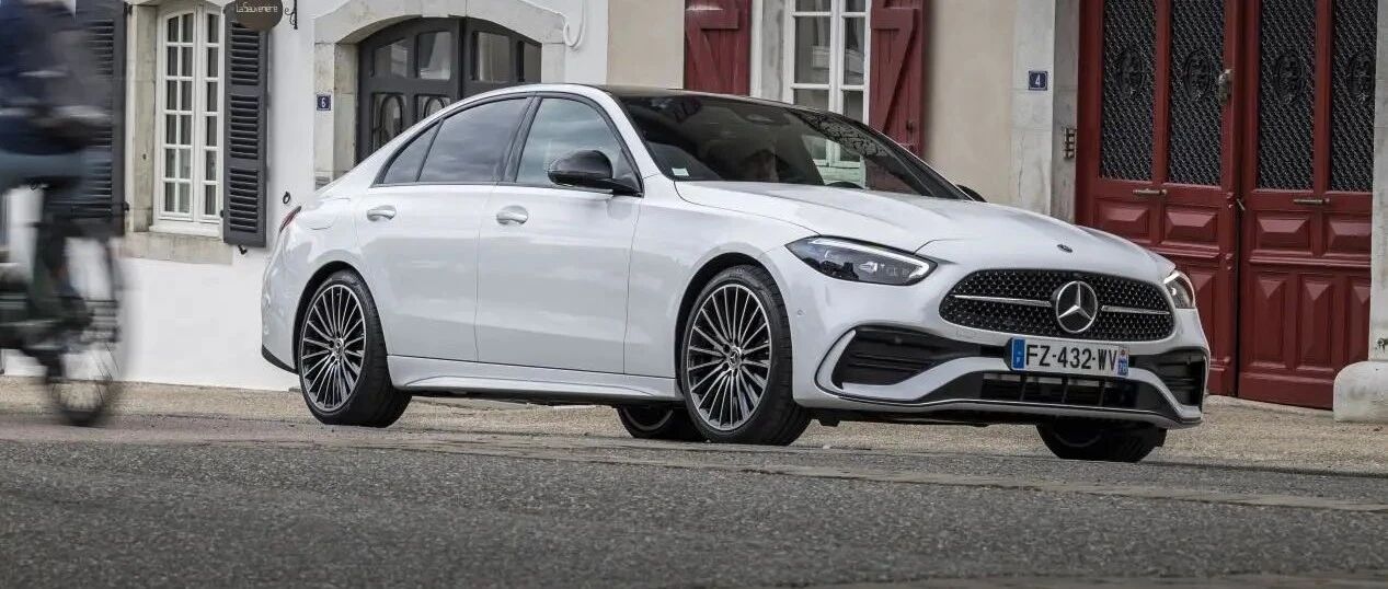 全新奔驰C级领衔 盘点成都车展重磅新车，展位图一并奉上