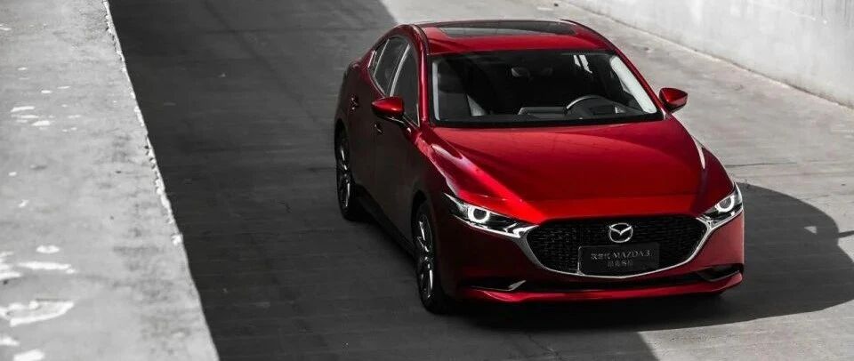 选车3+2：素有“东瀛宝马”之称的马自达昂克赛拉有哪些优缺点？