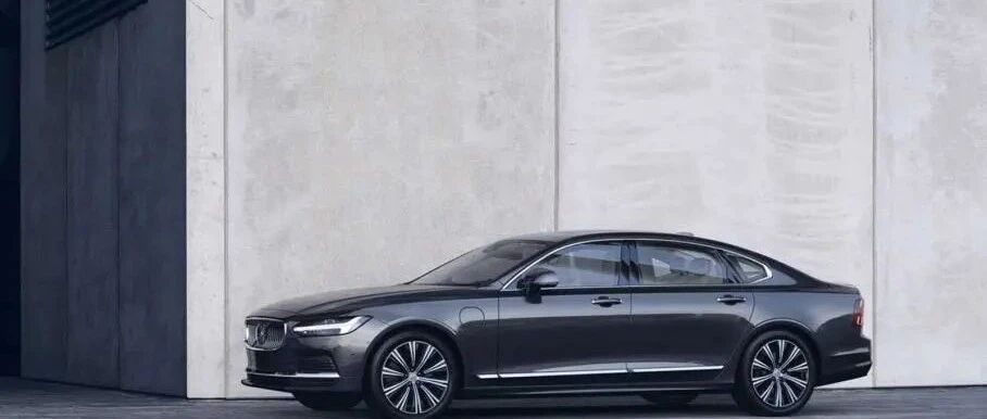 宿敌较量：沃尔沃S90和雷克萨斯ES200你怎么选？