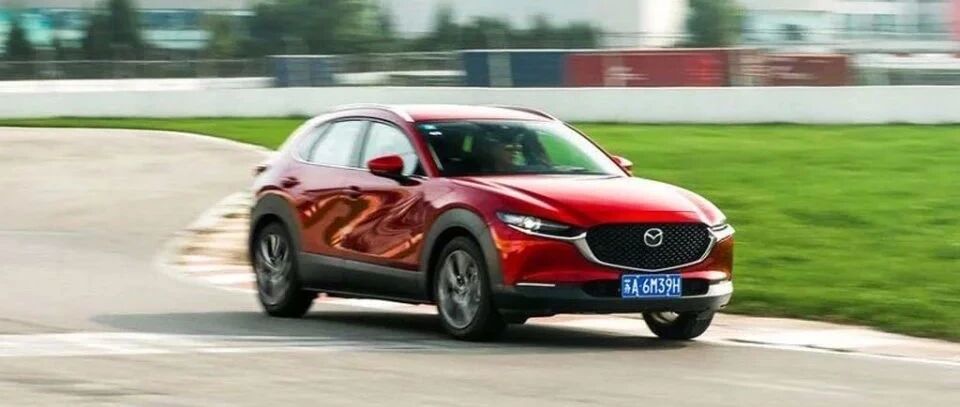 马自达CX-30：满嘴操控的年轻人，闭嘴吧！