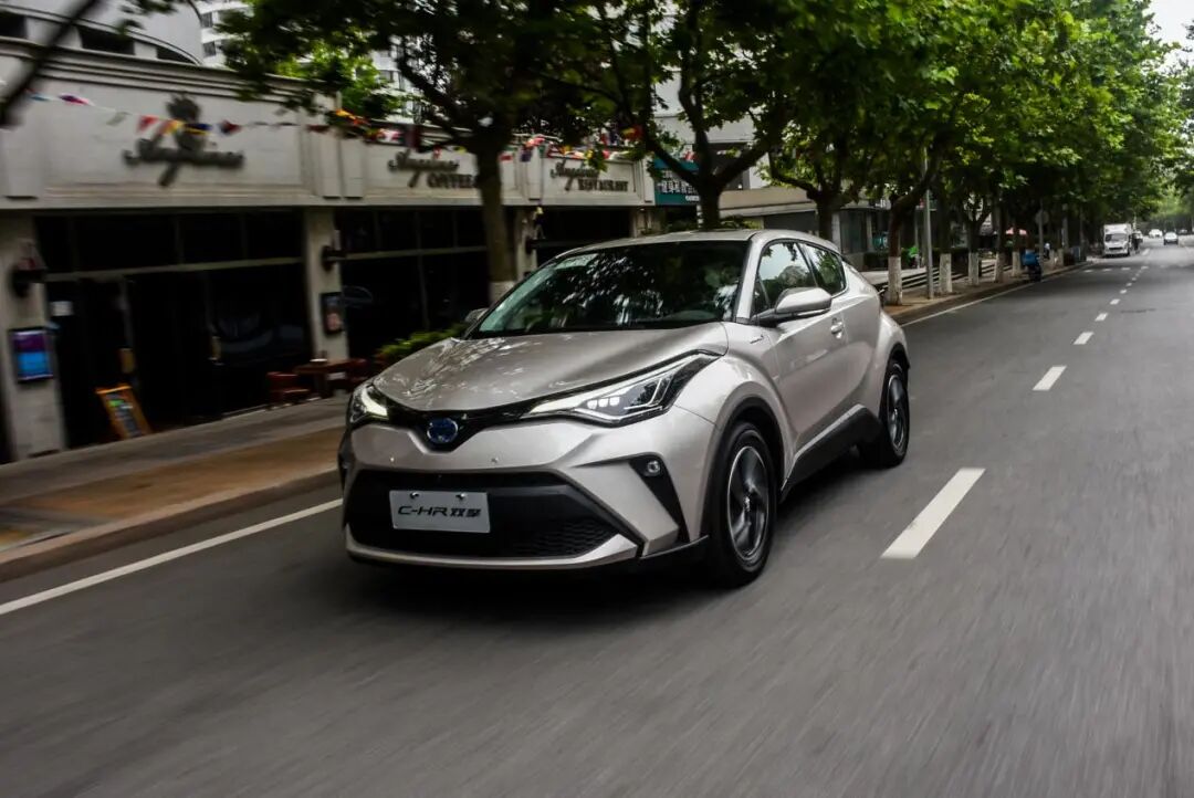 小型suv加入混动系统后表现如何 试驾 广汽丰田c Hr双擎 柠檬资讯