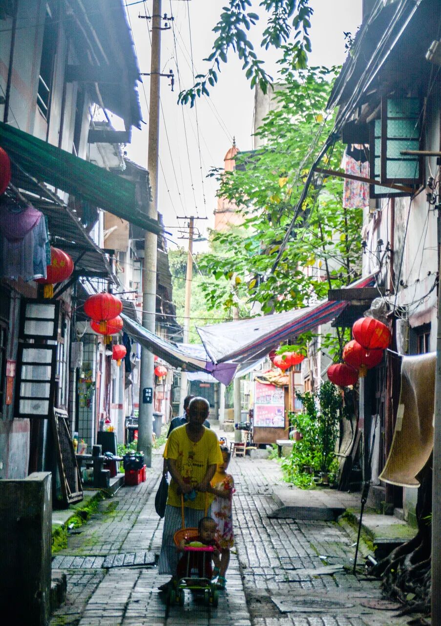 重庆，一座无法复制的城市