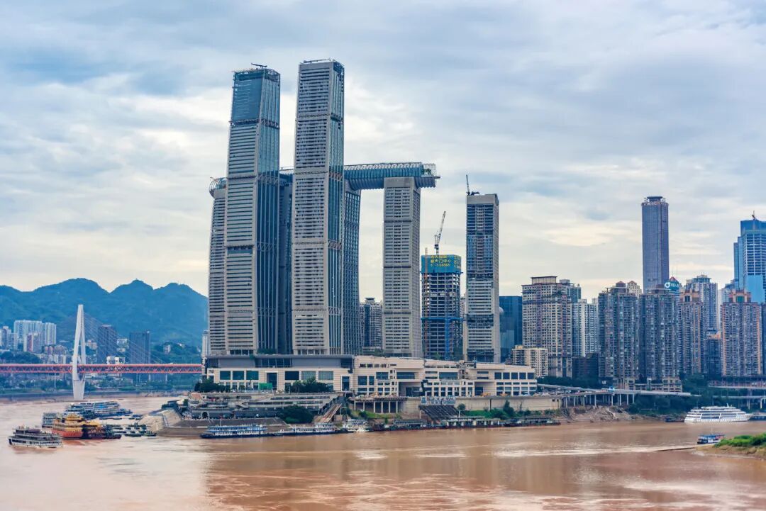 重庆，一座无法复制的城市