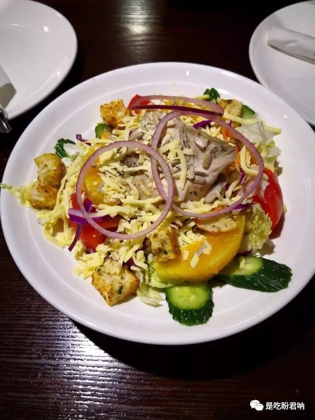 沙拉酱和千岛酱哪个更好吃_沙拉酱和千岛酱味道的区别_千岛酱和沙拉酱的区别