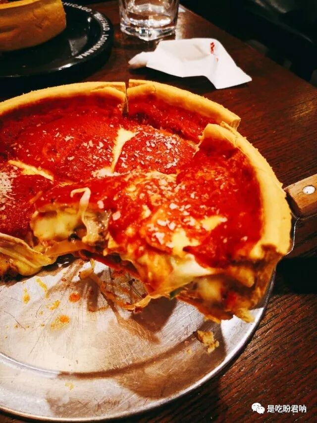 沙拉酱和千岛酱味道的区别_千岛酱和沙拉酱的区别_沙拉酱和千岛酱哪个更好吃