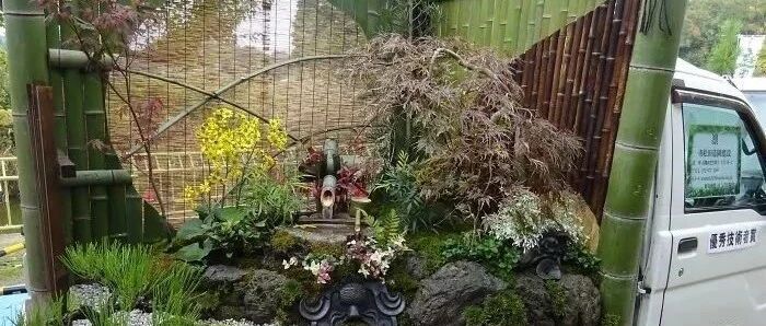 日本除了静谧的禅意庭院竟然还有脑洞大开的移动式货车庭院