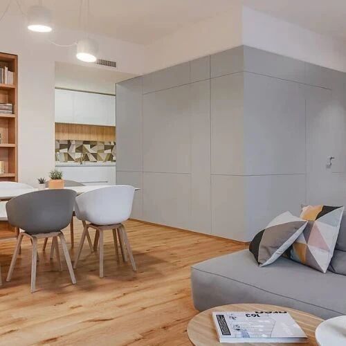 意大利86㎡简约润白系公寓，​隐藏暗门轻盈术！