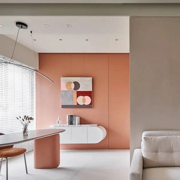 新婚夫妇53㎡小户型设计：白色+暖橘色这样搭配，让家温馨又舒适！