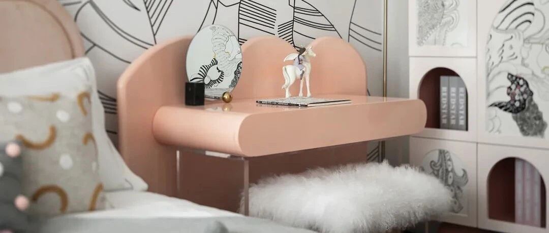 4 室大平层：深木色+珊瑚橙的搭配，第一眼就爱上