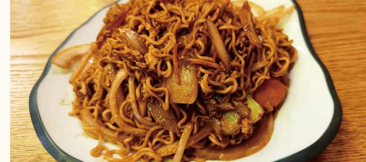 晚安｜生活原本沉闷，但跑起来就有风