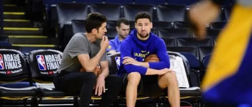 汤普森又一趣事曝光！他已能全速奔跑，造型邋遢，吐槽训练辛苦